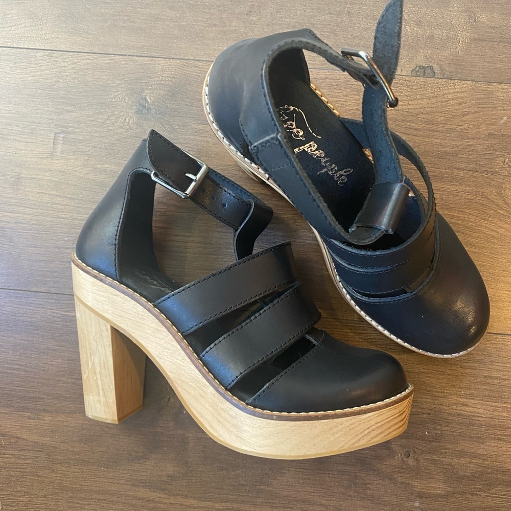 Free People - Platform Heels - Size 39